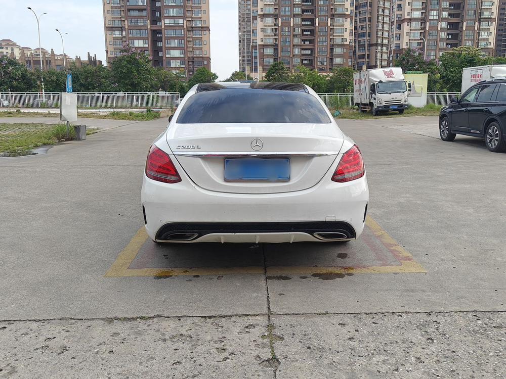 Mercedes-Benz Mercedes-Benz C-Class