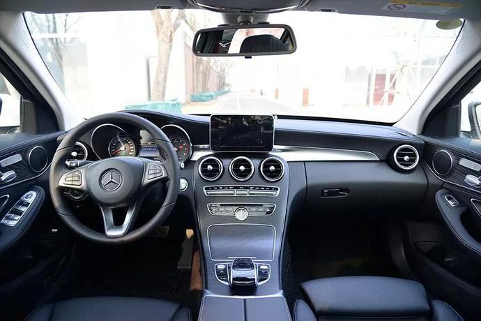 Mercedes-Benz Mercedes-Benz C-Class