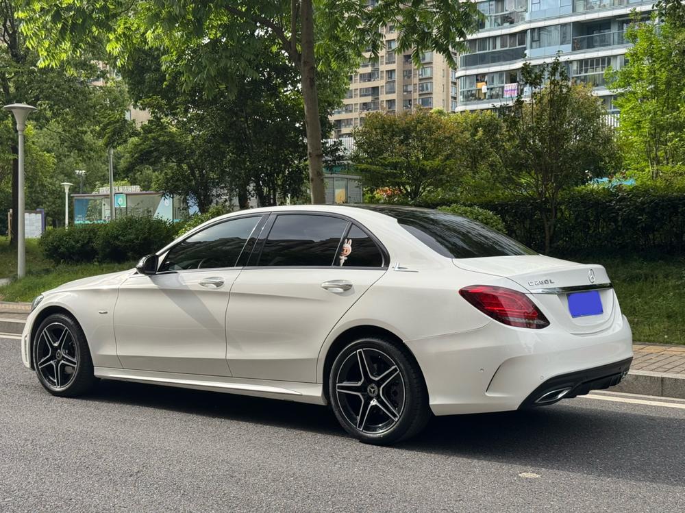 Mercedes-Benz Mercedes-Benz C-Class