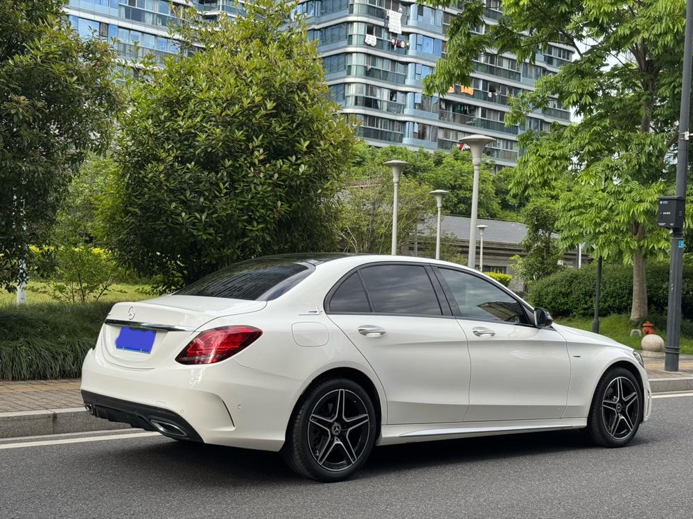 Mercedes-Benz Mercedes-Benz C-Class