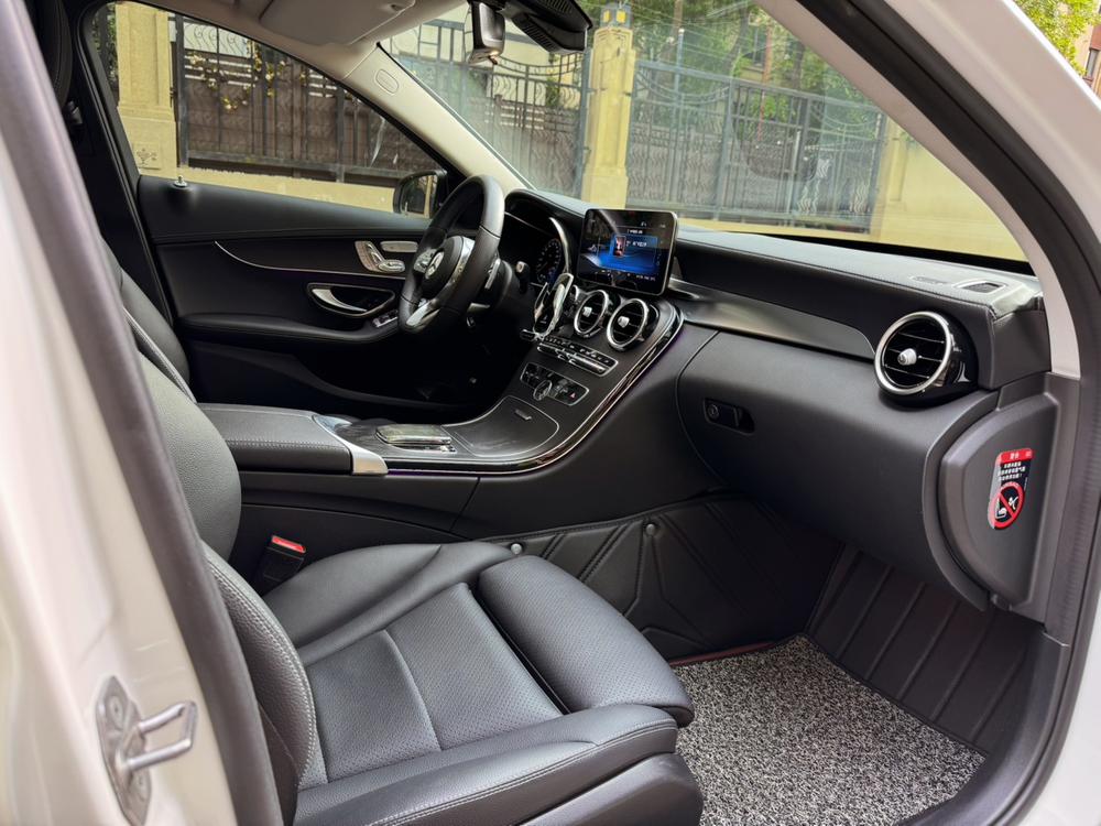 Mercedes-Benz Mercedes-Benz C-Class