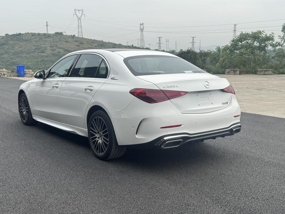 Mercedes-Benz Mercedes-Benz C-Class