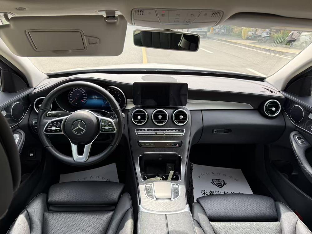 Mercedes-Benz Mercedes-Benz C-Class