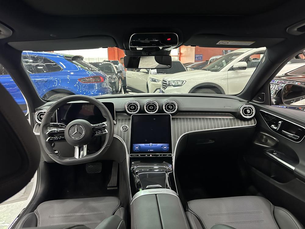 Mercedes-Benz Mercedes-Benz C-Class