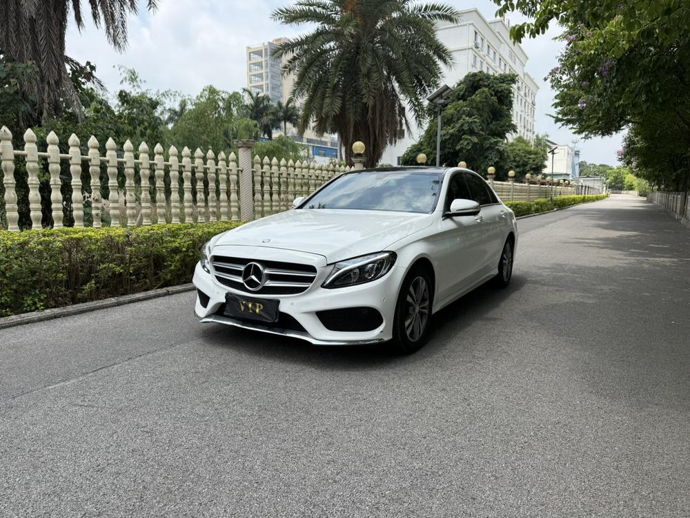 Mercedes-Benz Mercedes-Benz C-Class