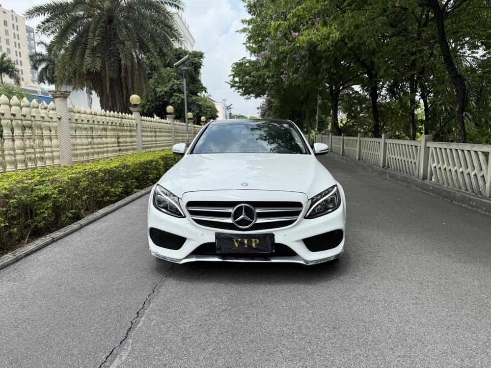Mercedes-Benz Mercedes-Benz C-Class