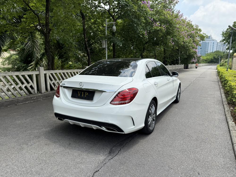 Mercedes-Benz Mercedes-Benz C-Class