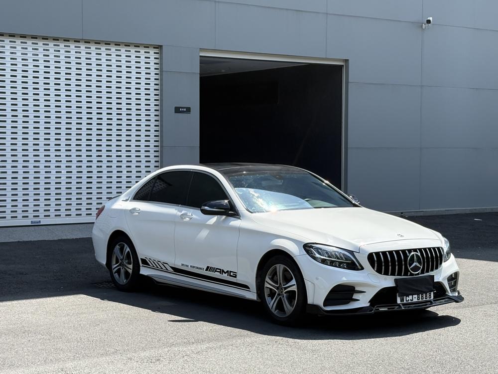 Mercedes-Benz Mercedes-Benz C-Class