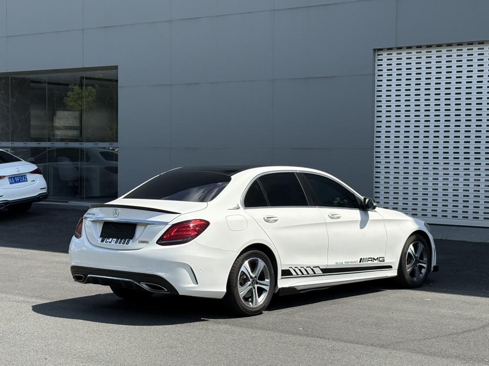 Mercedes-Benz Mercedes-Benz C-Class
