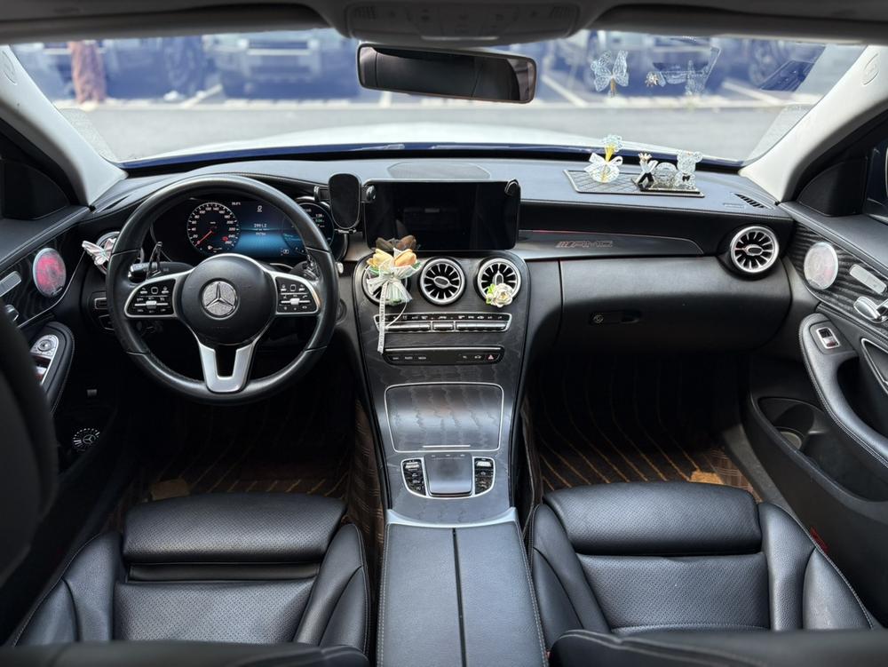 Mercedes-Benz Mercedes-Benz C-Class