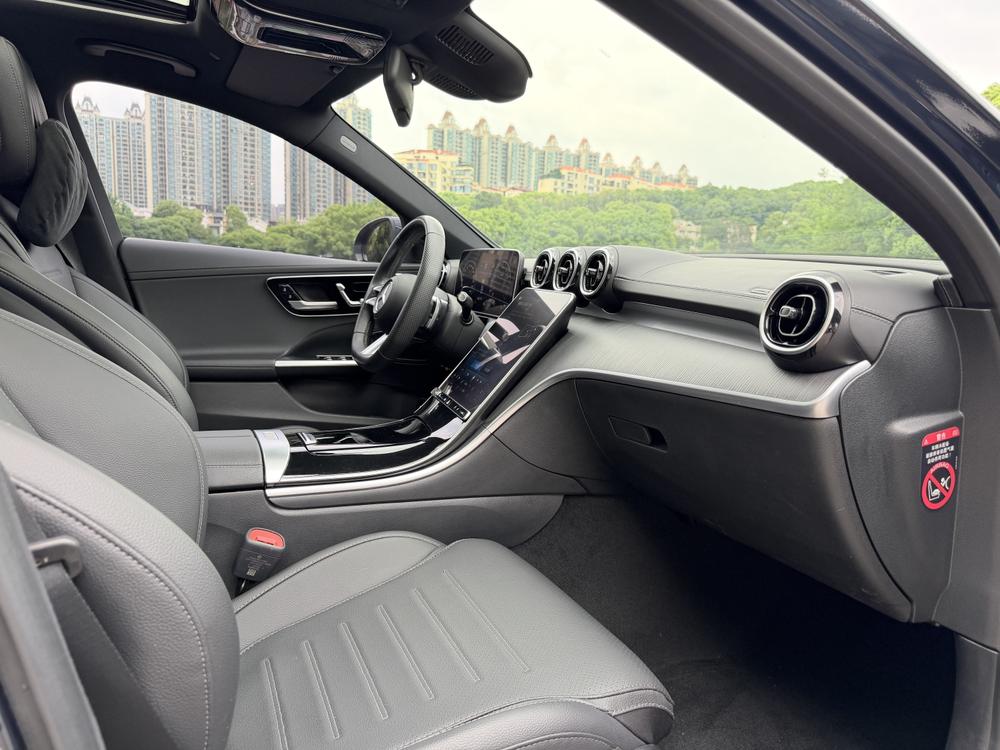 Mercedes-Benz Mercedes-Benz C-Class