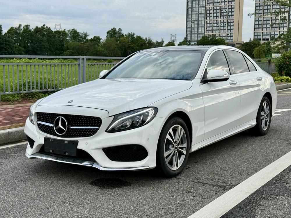 Mercedes-Benz Mercedes-Benz C-Class