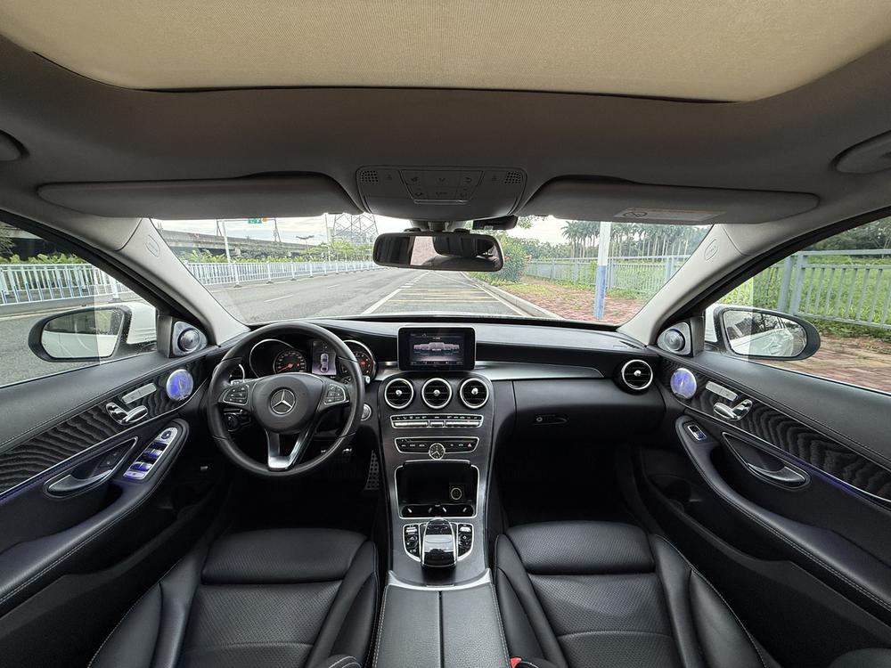 Mercedes-Benz Mercedes-Benz C-Class