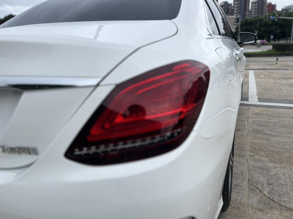 Mercedes-Benz Mercedes-Benz C-Class
