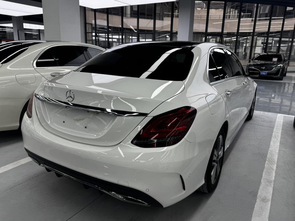 Mercedes-Benz Mercedes-Benz C-Class