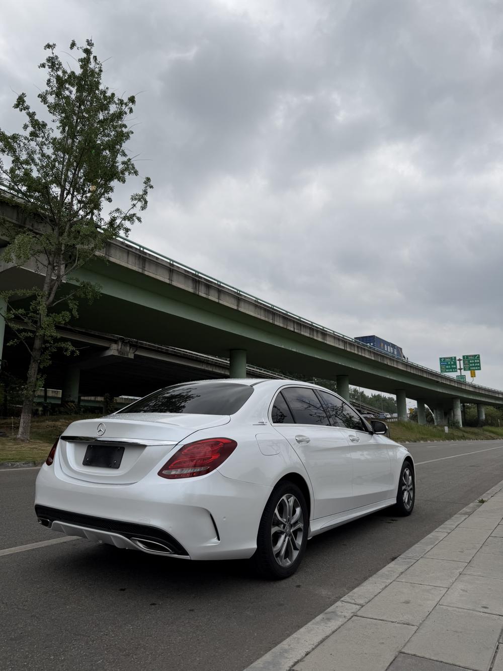 Mercedes-Benz Mercedes-Benz C-Class