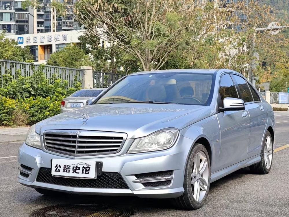Mercedes-Benz Mercedes-Benz C-Class