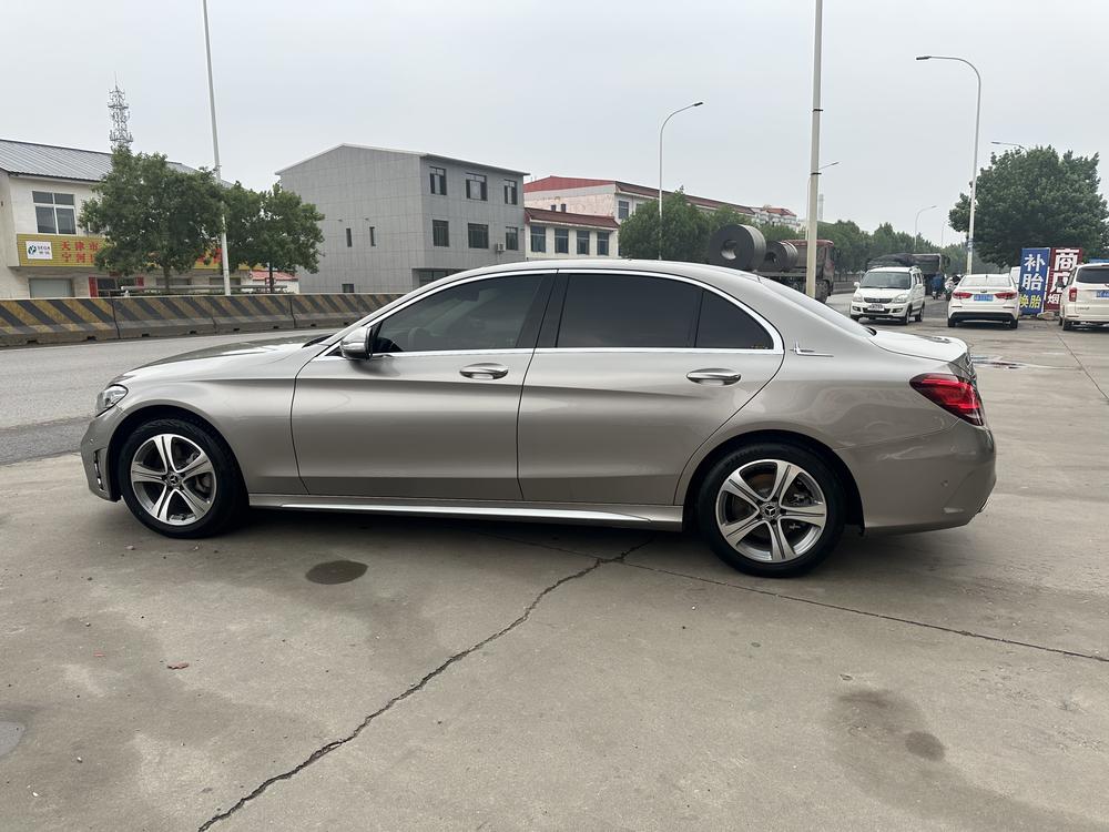 Mercedes-Benz Mercedes-Benz C-Class