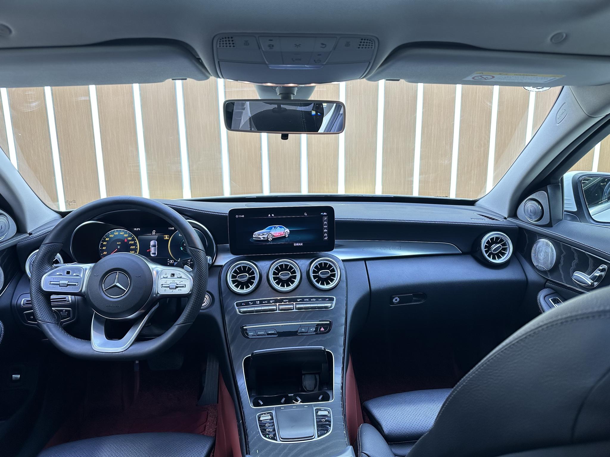 Mercedes-Benz Mercedes-Benz C-Class