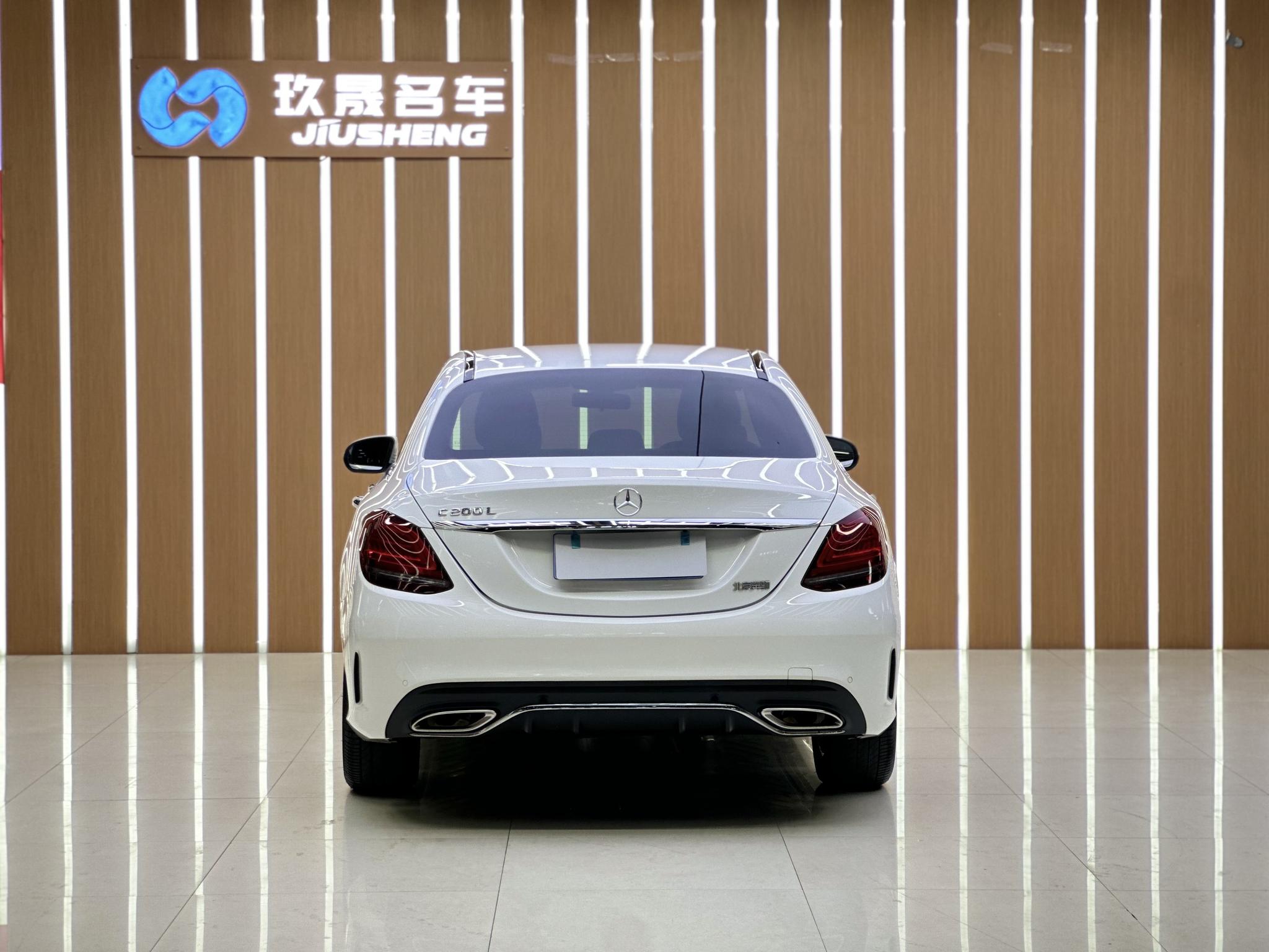 Mercedes-Benz Mercedes-Benz C-Class
