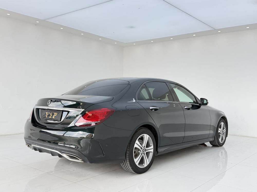 Mercedes-Benz Mercedes-Benz C-Class