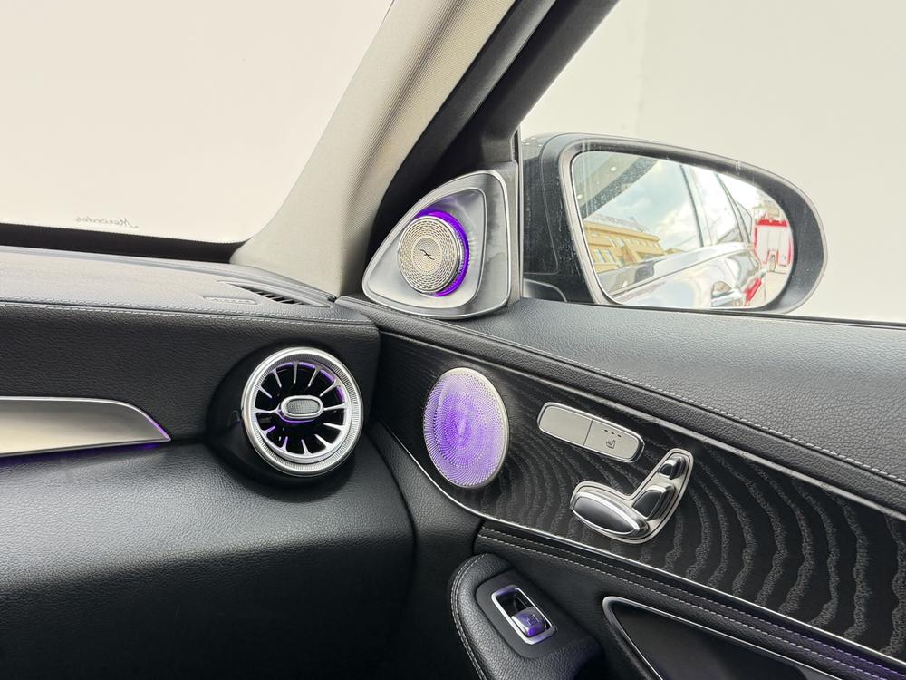 Mercedes-Benz Mercedes-Benz C-Class