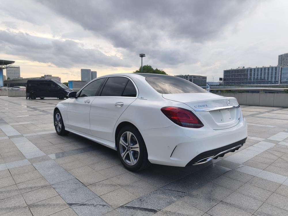 Mercedes-Benz Mercedes-Benz C-Class