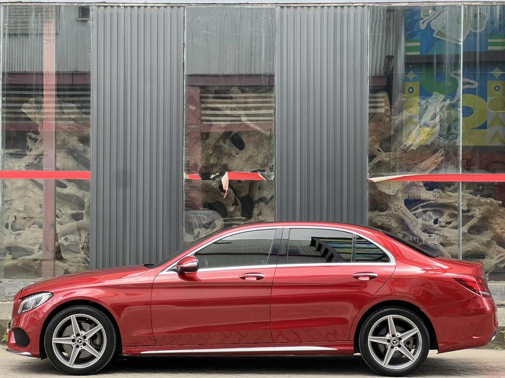 Mercedes-Benz Mercedes-Benz C-Class
