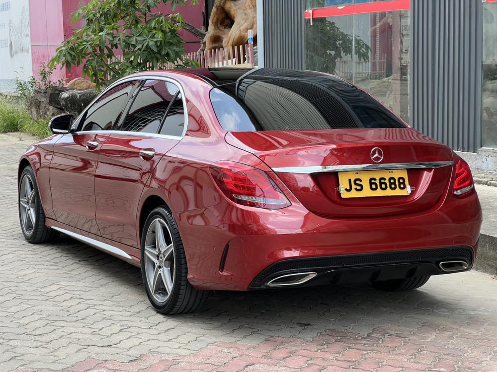 Mercedes-Benz Mercedes-Benz C-Class