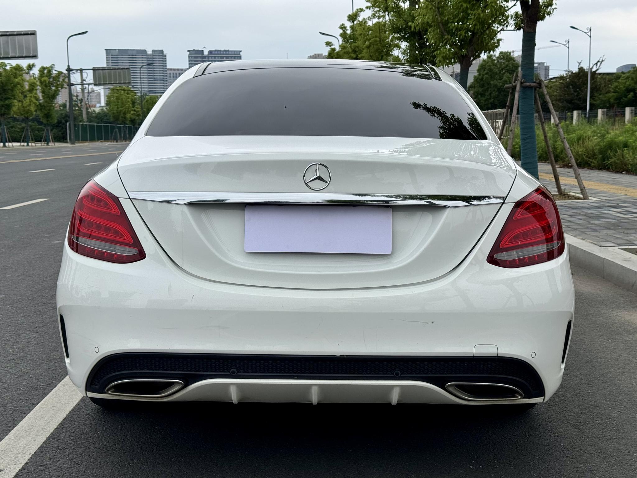 Mercedes-Benz Mercedes-Benz C-Class