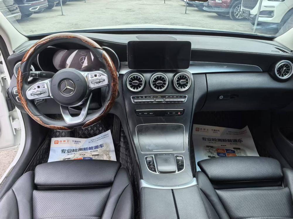 Mercedes-Benz Mercedes-Benz C-Class