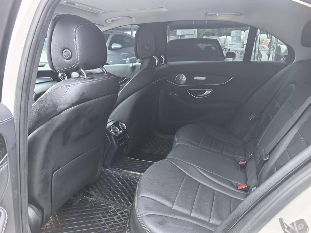 Mercedes-Benz Mercedes-Benz C-Class