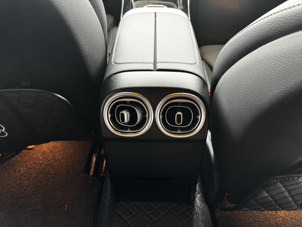 Mercedes-Benz Mercedes-Benz C-Class