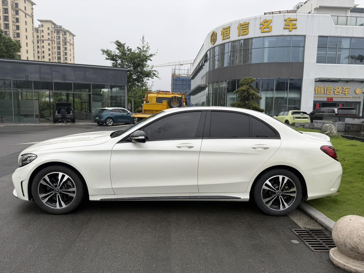 Mercedes-Benz Mercedes-Benz C-Class