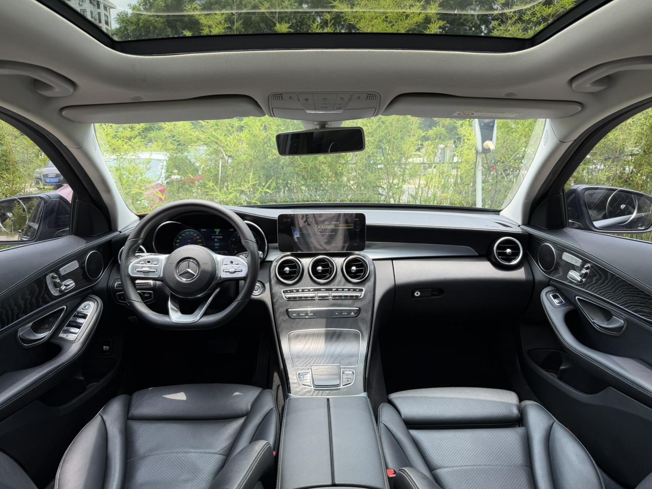 Mercedes-Benz Mercedes-Benz C-Class