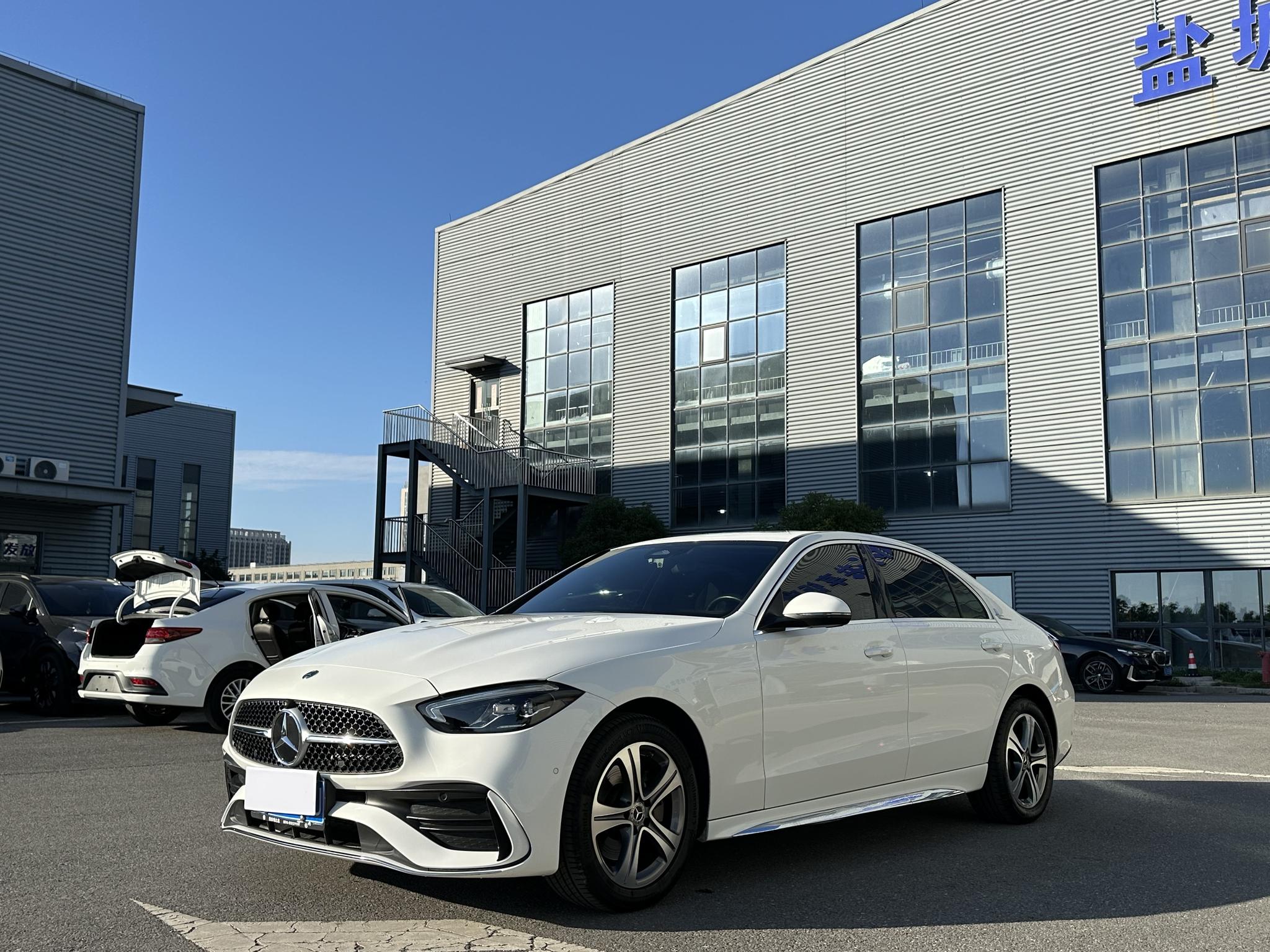 Mercedes-Benz Mercedes-Benz C-Class