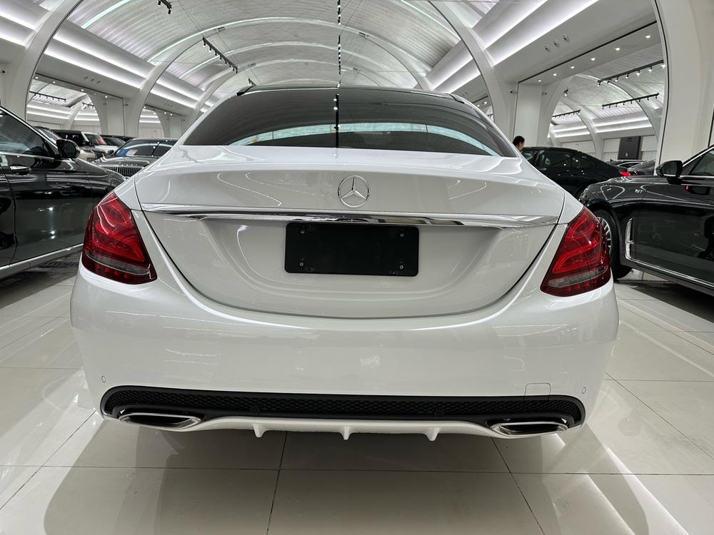 Mercedes-Benz Mercedes-Benz C-Class