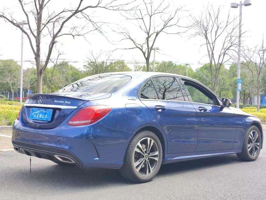 Mercedes-Benz Mercedes-Benz C-Class