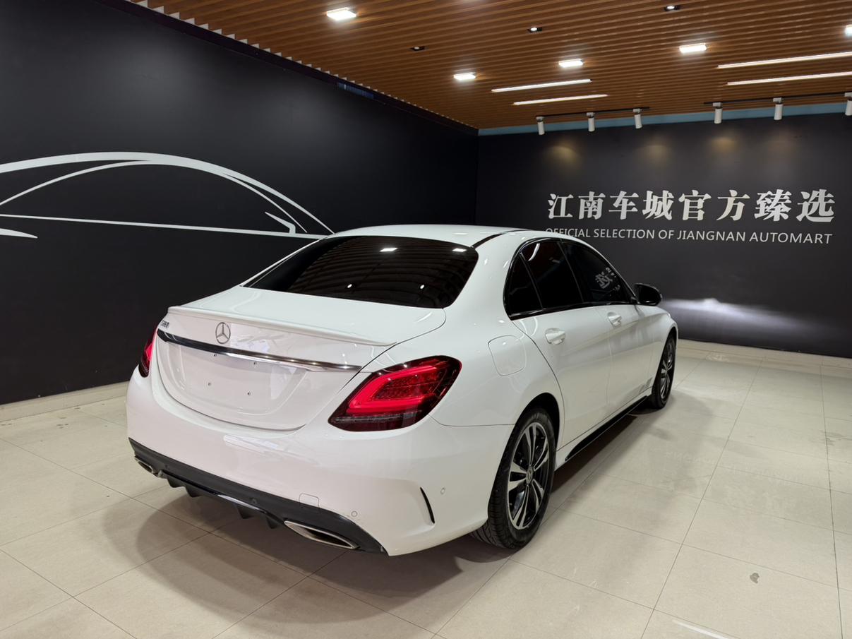 Mercedes-Benz Mercedes-Benz C-Class