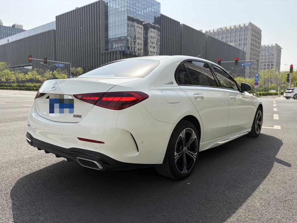 Mercedes-Benz Mercedes-Benz C-Class