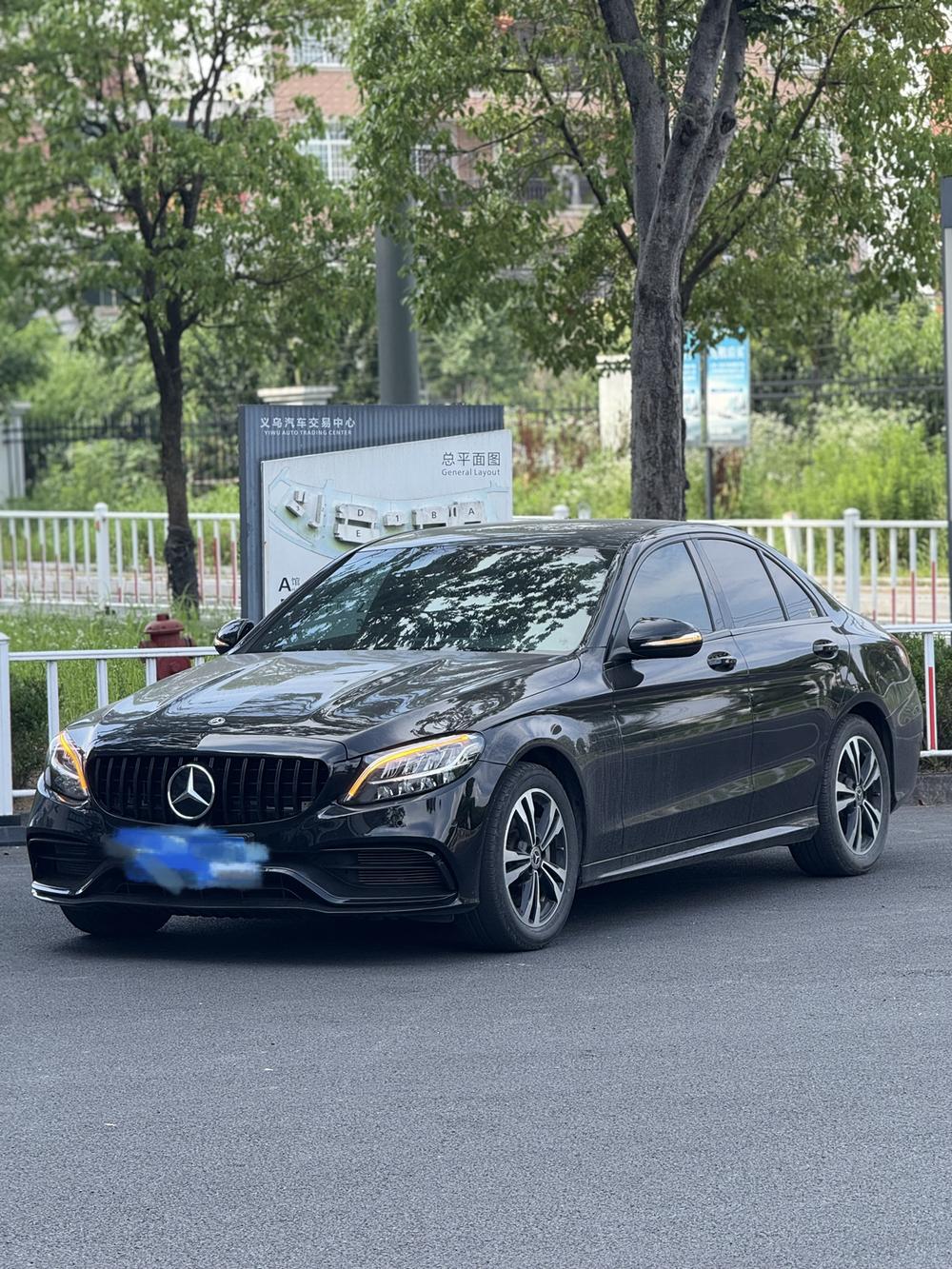 Mercedes-Benz Mercedes-Benz C-Class