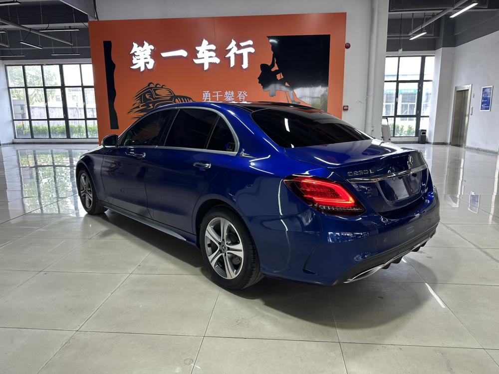 Mercedes-Benz Mercedes-Benz C-Class
