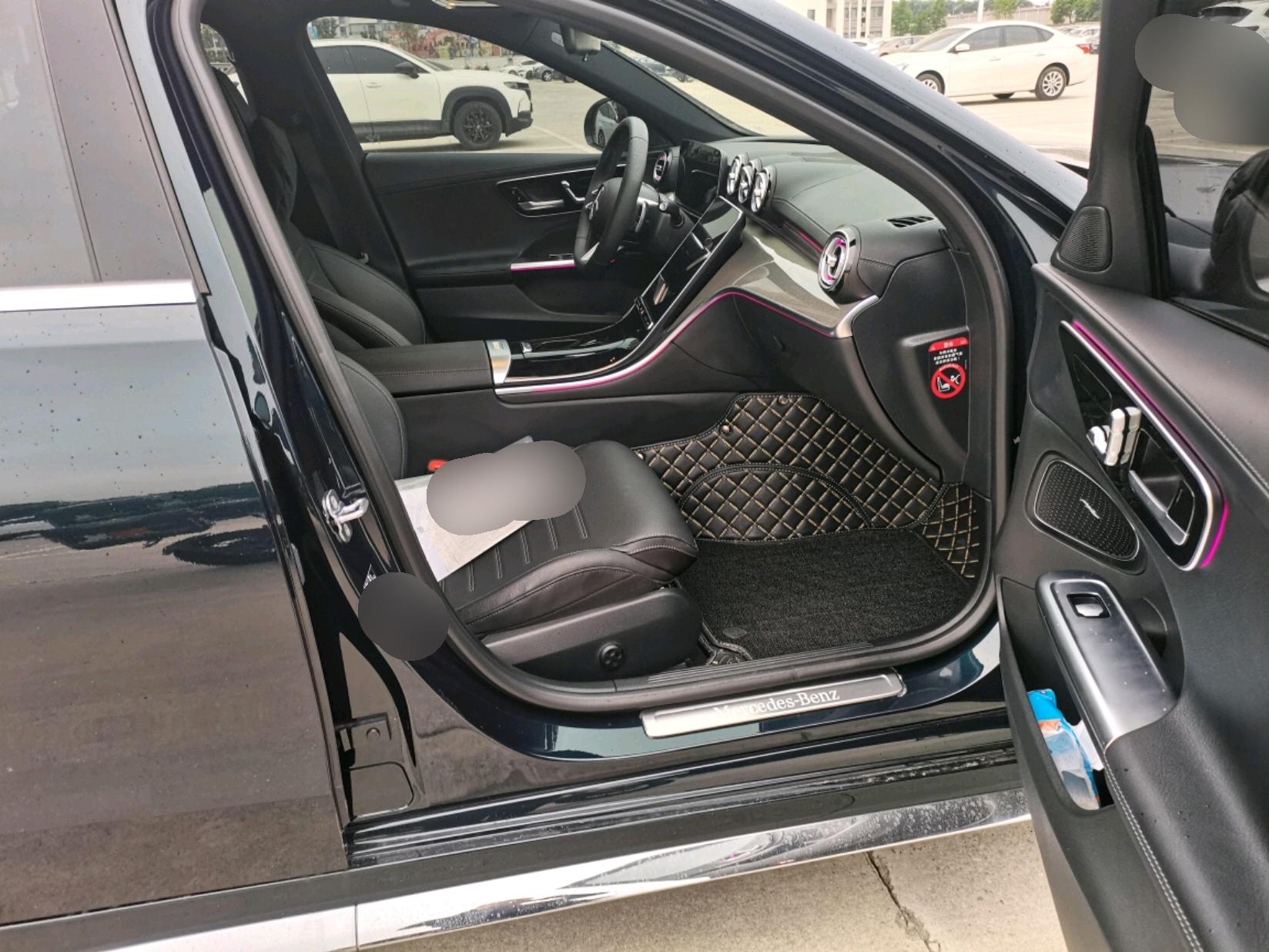 Mercedes-Benz Mercedes-Benz C-Class