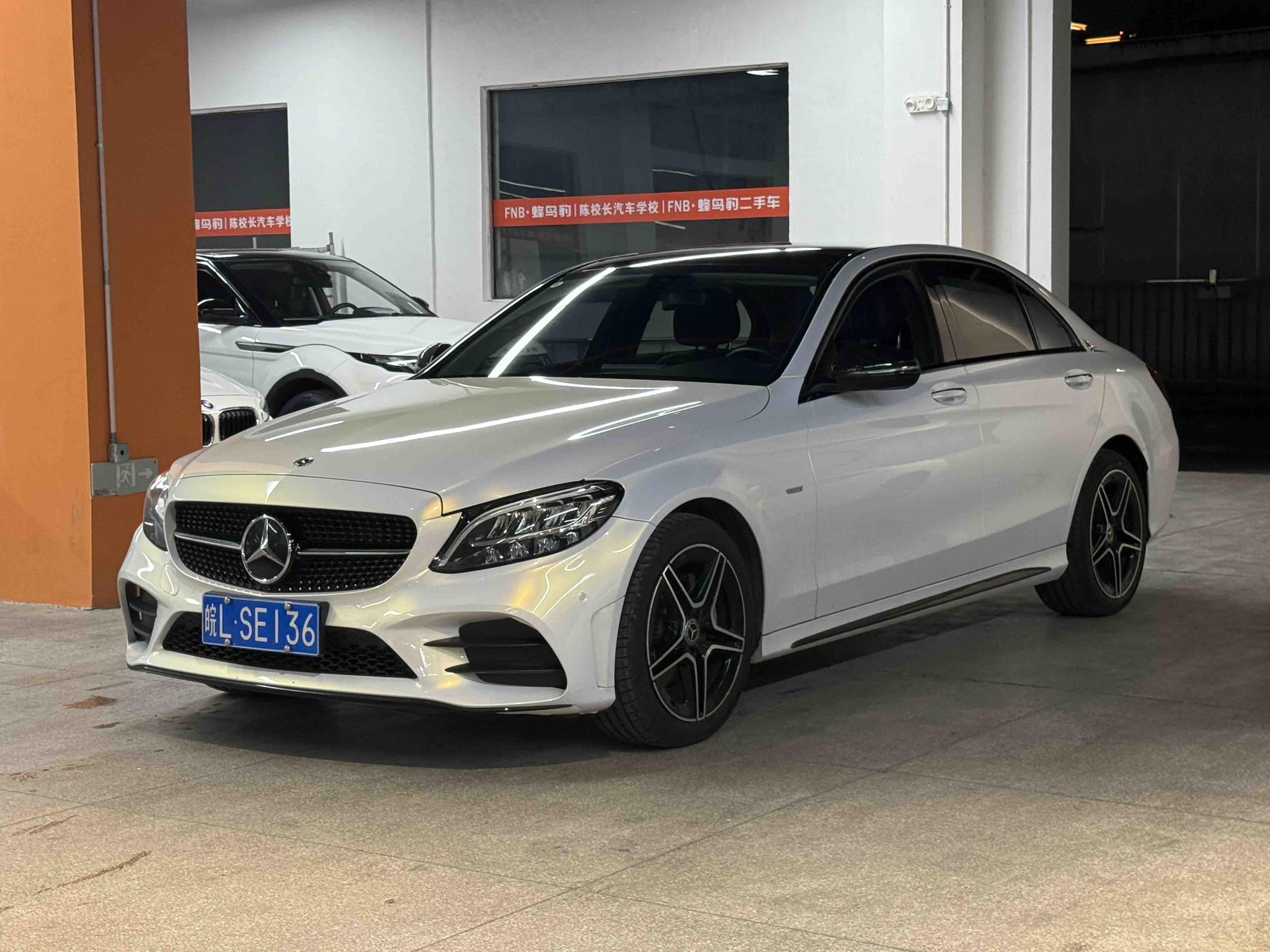 Mercedes-Benz Mercedes-Benz C-Class