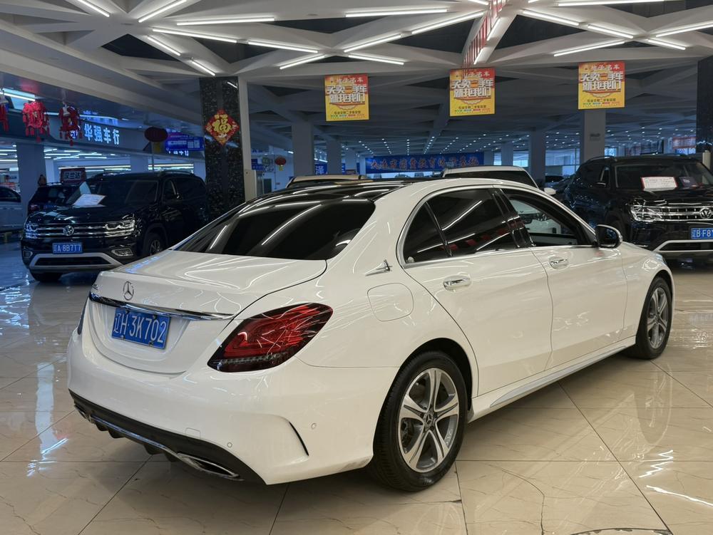 Mercedes-Benz Mercedes-Benz C-Class