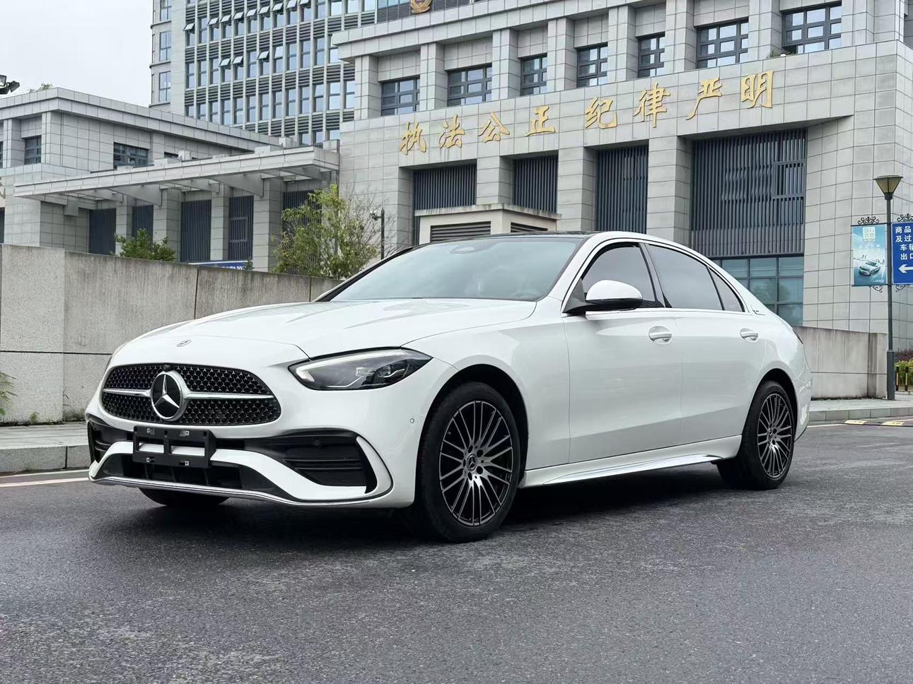 Mercedes-Benz Mercedes-Benz C-Class