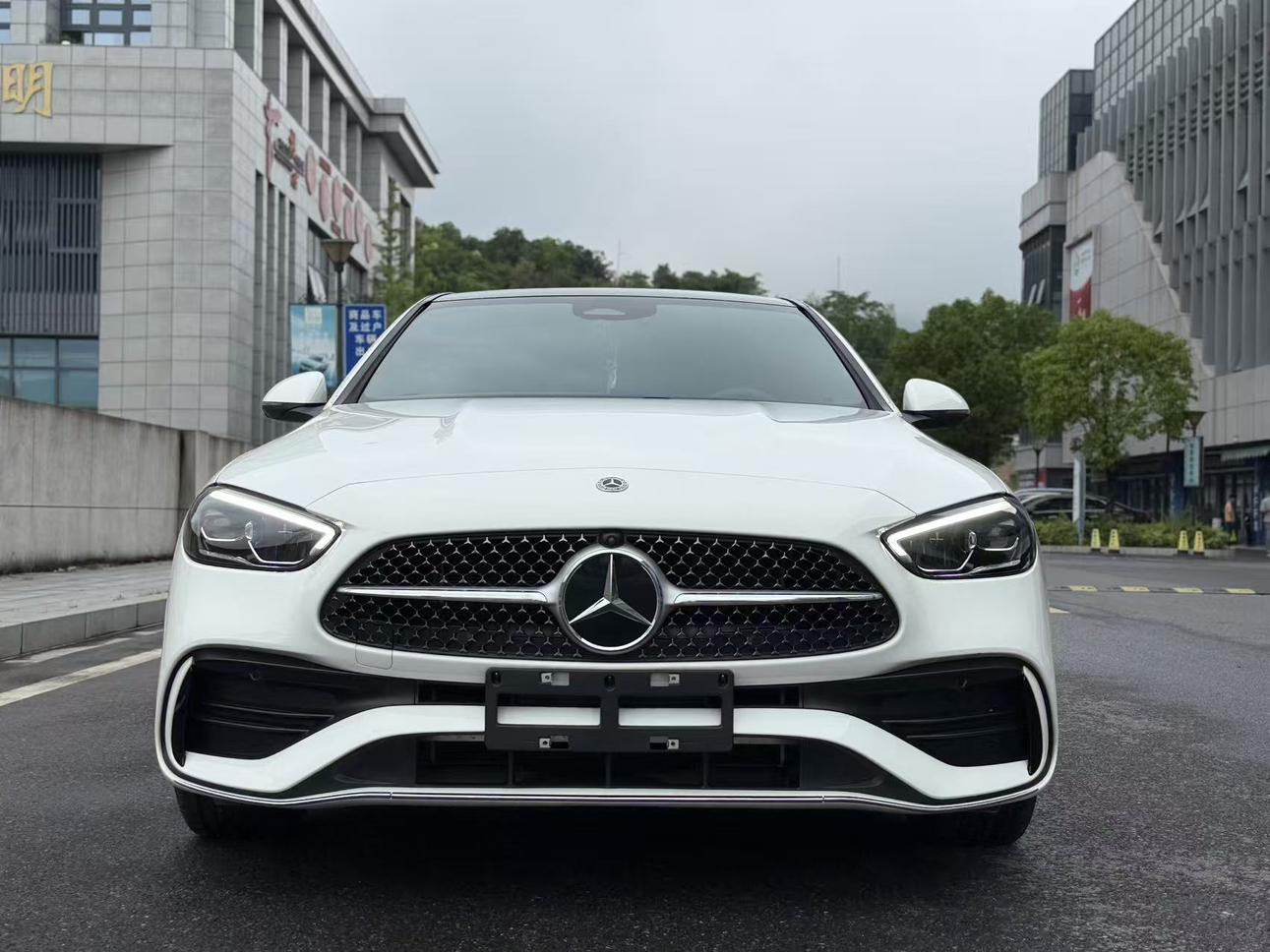 Mercedes-Benz Mercedes-Benz C-Class