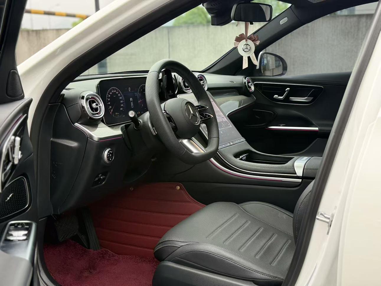 Mercedes-Benz Mercedes-Benz C-Class