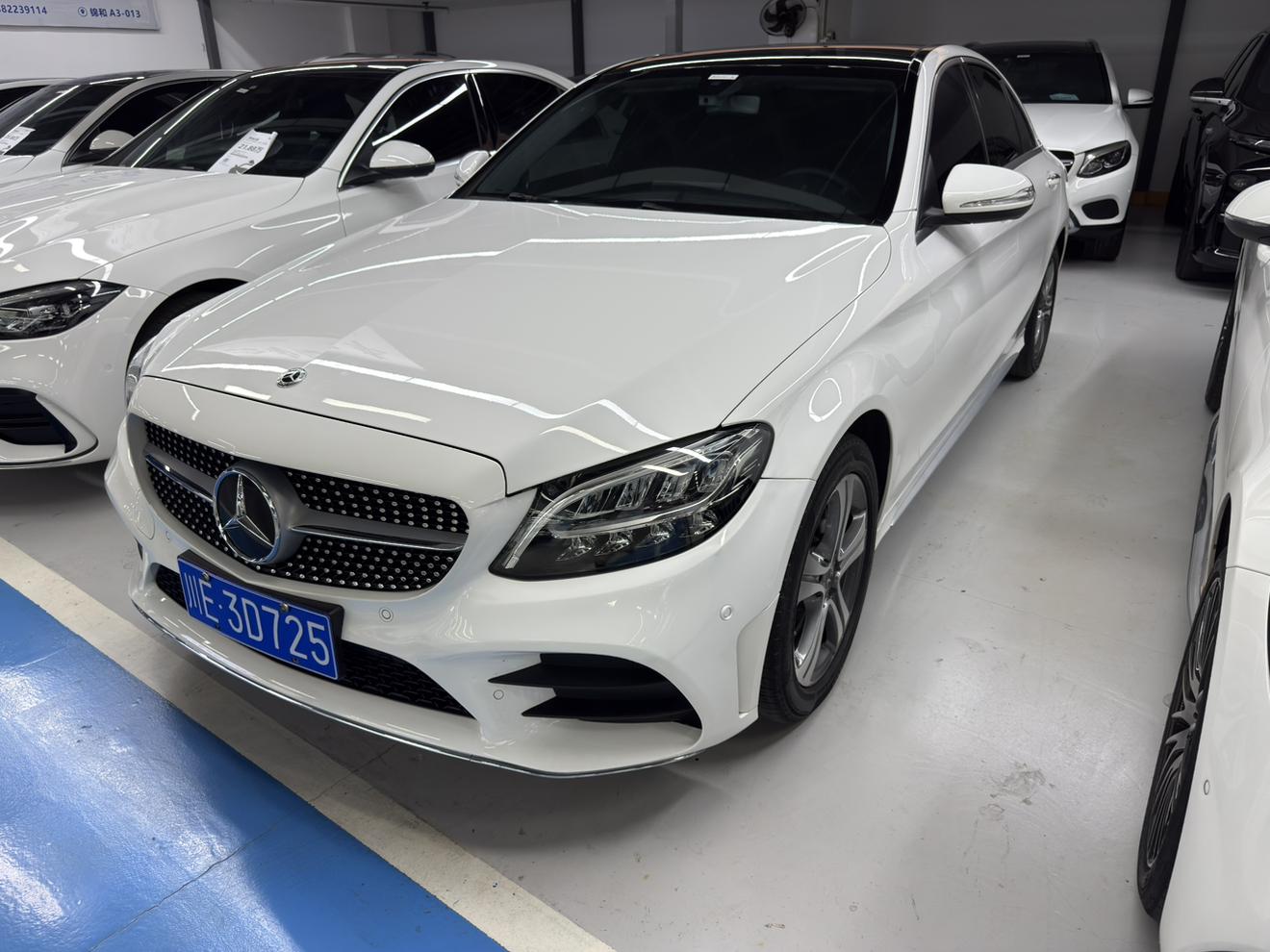 Mercedes-Benz Mercedes-Benz C-Class