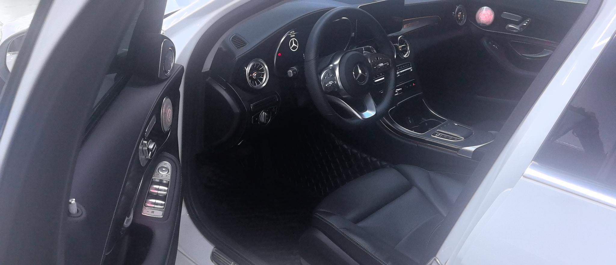 Mercedes-Benz Mercedes-Benz C-Class